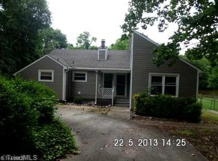 3033 N Woodside Ave, Graham, NC 27253