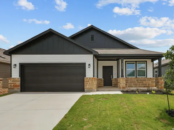 2525 Heritance Pass, Seguin, TX 78155