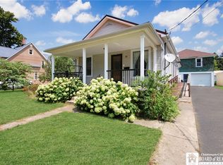 33 Beckman Ave, Westfield, NY 14787