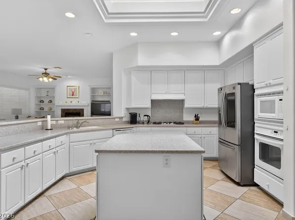 1831 Morganton Dr, Henderson, NV 89052
