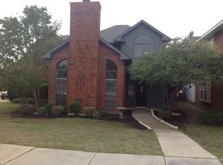 1541 Knollview Ln, Carrollton, TX 75007