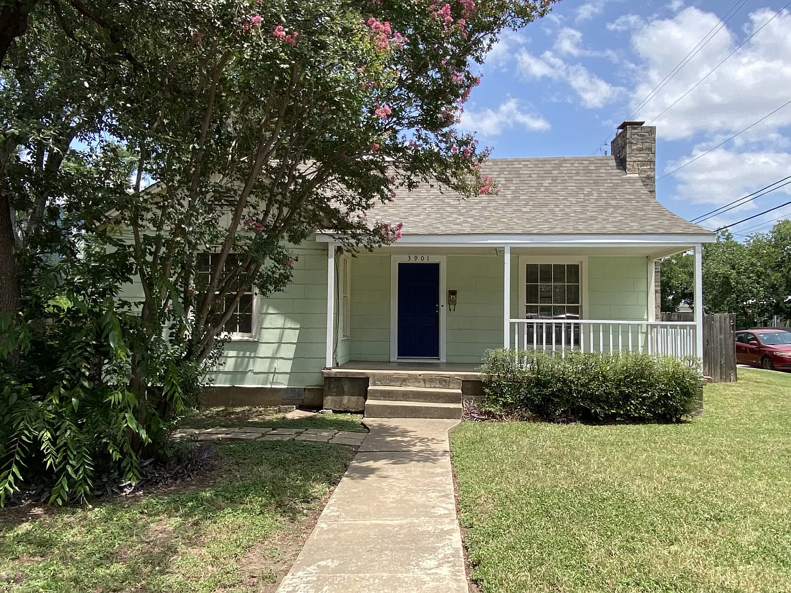 4 bed, 1406 sqft, $3,000 — Photo 2