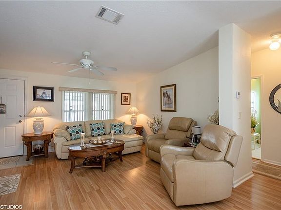 2nd image of 15 Pelican Dr N