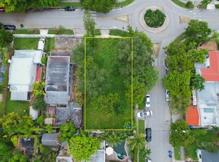 1600 SW 11th St, Miami, FL 33135