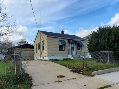 711 Cambridge Ave, Rockford, IL, 61102