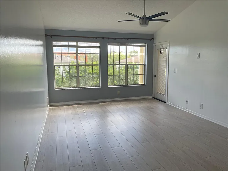 6324 La Costa Dr #K — Photo 14