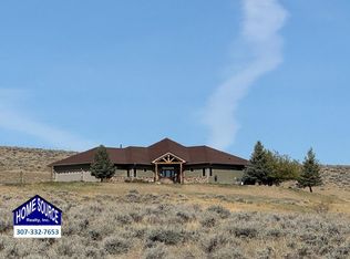 865 Heritage Rd, Lander, WY 82520