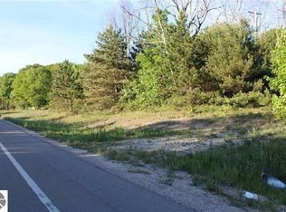 10 N Mackinaw Trl, Manton, MI