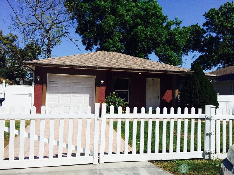 1st image of 1210 E 108th Ave