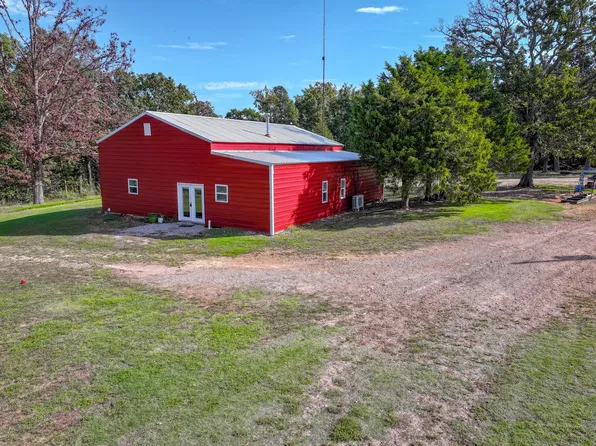 2057 Hobbs Rd, Anderson, MO 64831