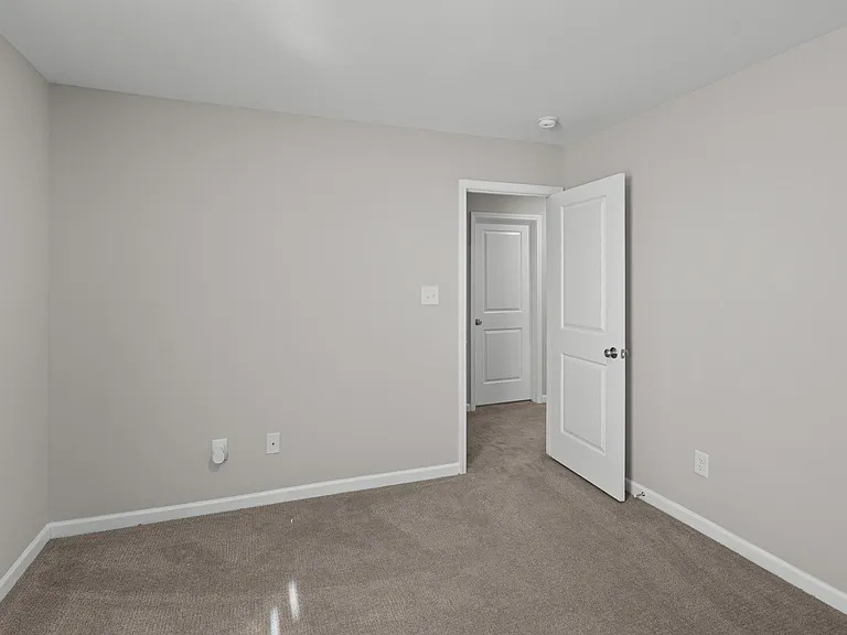 153 Bounty Cir — Photo 23