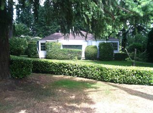 2302 NE 137th St, Seattle, WA 98125