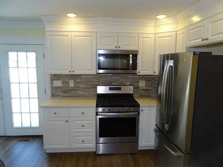 1112 W Maumee St #2 — Photo 4