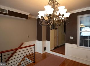 7 N Washington St, Baltimore, MD 21231