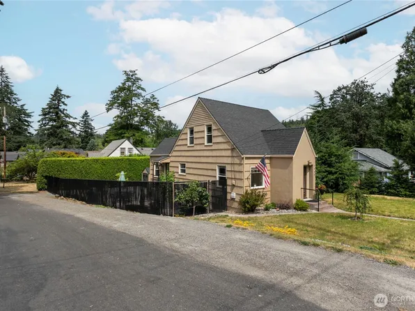 1035 5th Street, Washougal, WA 98671
