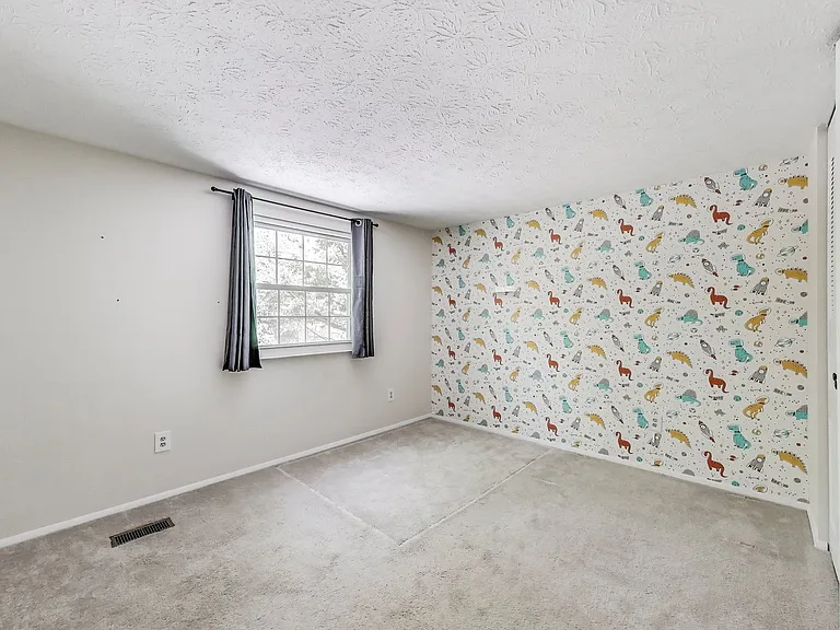 1337 Crockett Ln — Photo 23