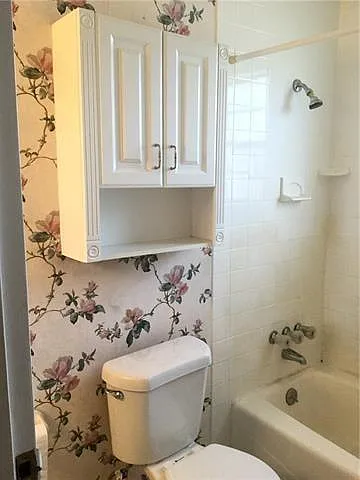 223 East Ave #B — Photo 8
