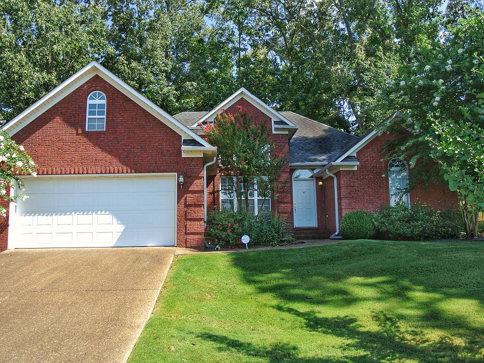 1st image of 74 Arbor Oak Dr