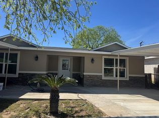 919 Avenue C, Eagle Pass, TX 78852