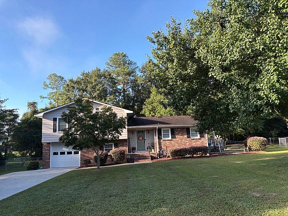 2nd image of 41 Westfield St