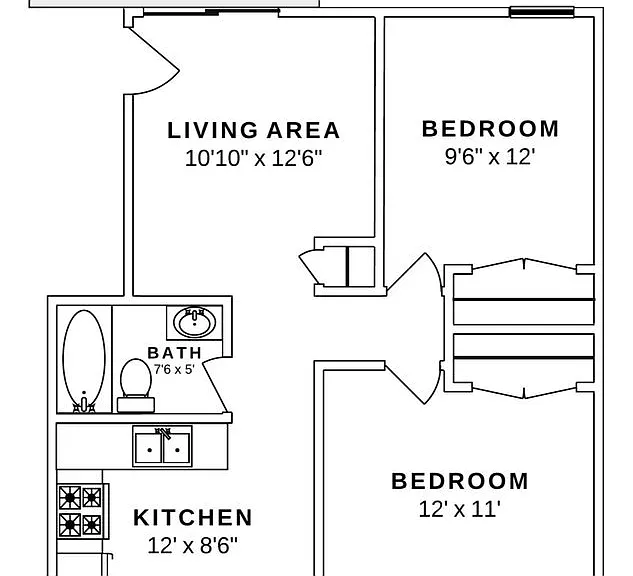 701 Watkins Dr — Photo 2