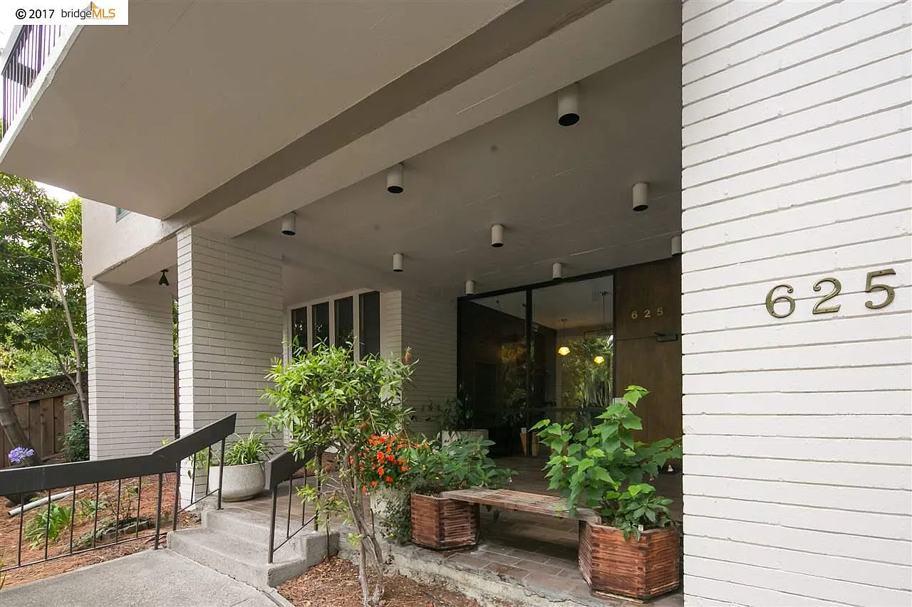 625 El Dorado Ave APT 303 photo 1