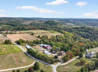 1000 Hoffman Rd, Smithton, PA 15479