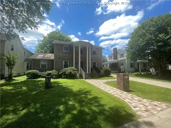 5607 Virginia Ave SE, Charleston, WV 25304