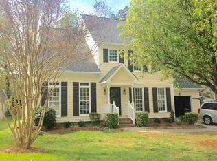 3560 Dechart Ln, Raleigh, NC 27616