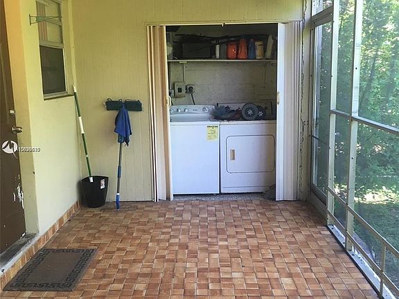 3rd image of 14525 NE 2nd Ave #0