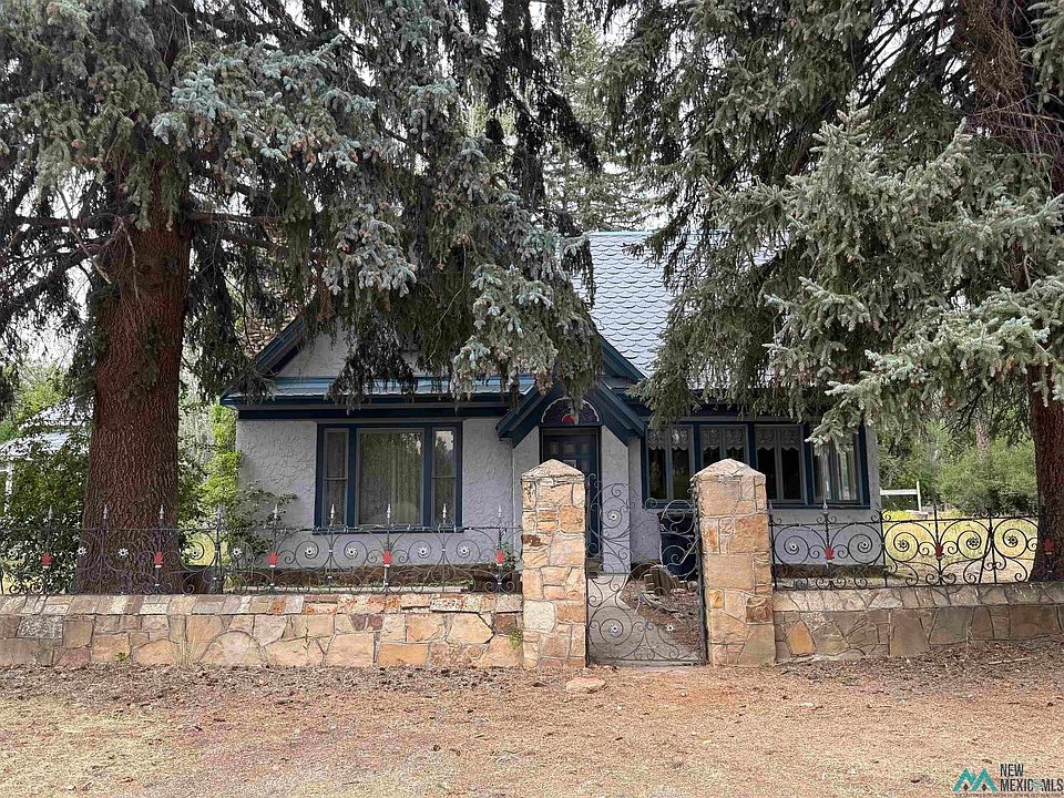 1st image of 241 Maple Ave