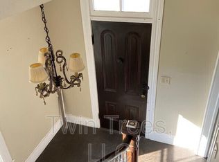 5796 Main St, Mount Jackson, VA