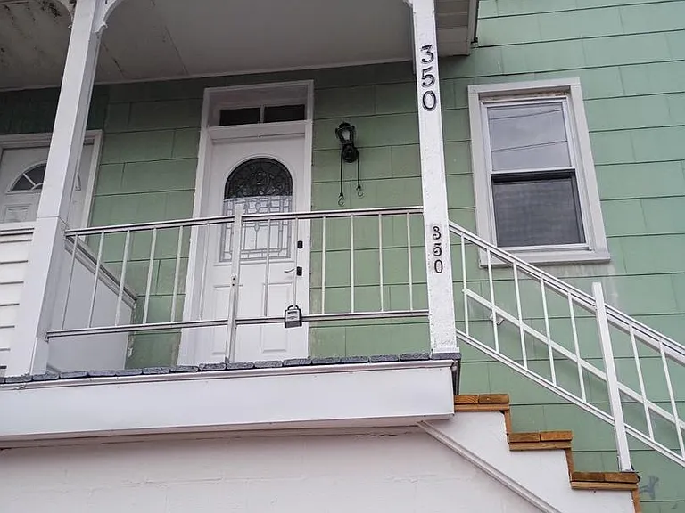 350 Bedford St — Photo 1