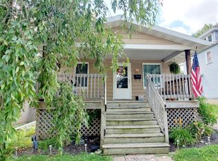 1143 Corse St, Burlington, IA 52601