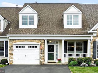 210 Reagan Dr, Sellersville, PA 18960