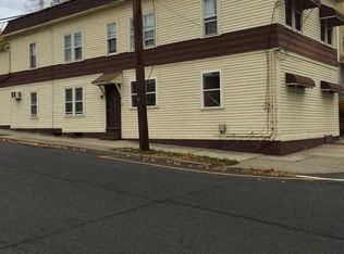 106 Main St, Garfield, NJ 07026