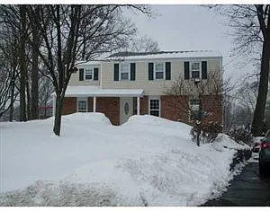 5693 Scenic View Dr photo 1