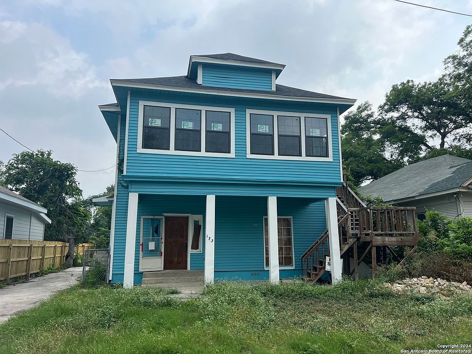 1st image of 133 CHICAGO BLVD
