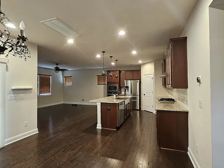 1140 Premier Key Dr — Photo 63