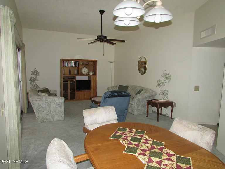10880 W Emerald Dr — Photo 4