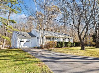 216 Ferry Rd, Saco, ME 04072