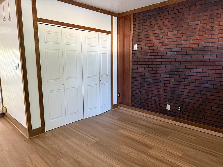 11907 Barrington Way — Photo 4