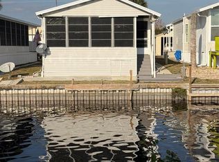 42 Turtle Rd, Okeechobee, FL 34974