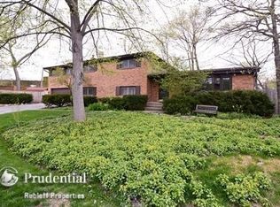 528 Kin Ct, Wilmette, IL 60091