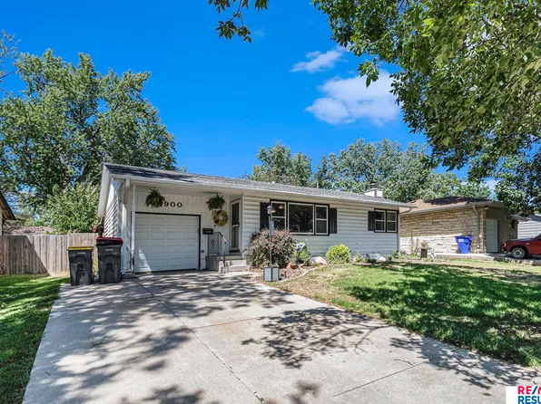 1900 Connie Rd, Lincoln, NE 68502