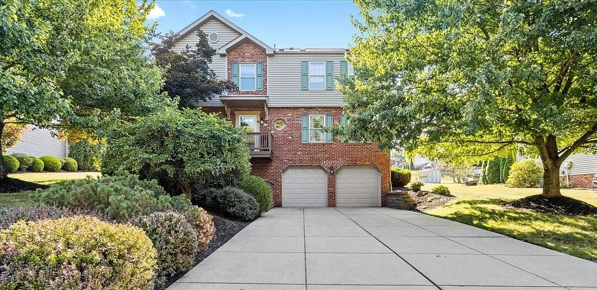 4986 Summit Dr photo 1