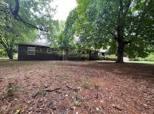 9557 Owen Dr, Kalamazoo, MI 49009