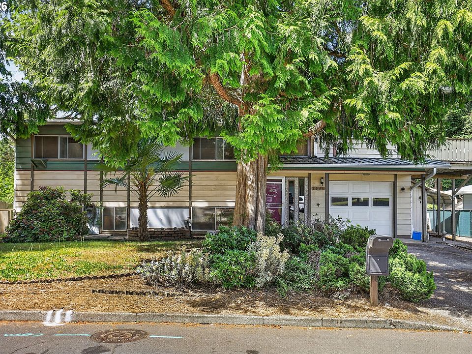 1st image of 8835 SE Regents Dr