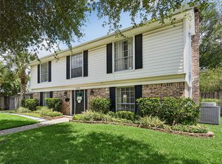 10730 Cedar Creek Dr, Houston, TX 77042