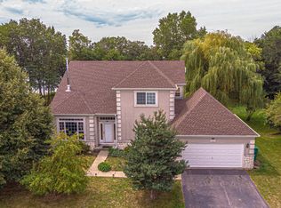 804 Longwood Dr, Lake Villa, IL 60046